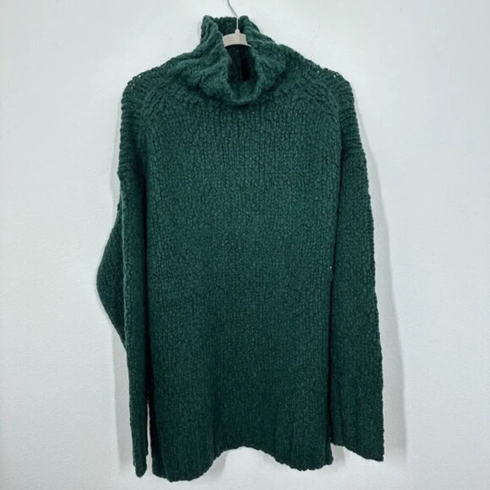 J.‎ Crew Women's Green Oversized turtleneck sweater in textured yarn L/XL NWT
